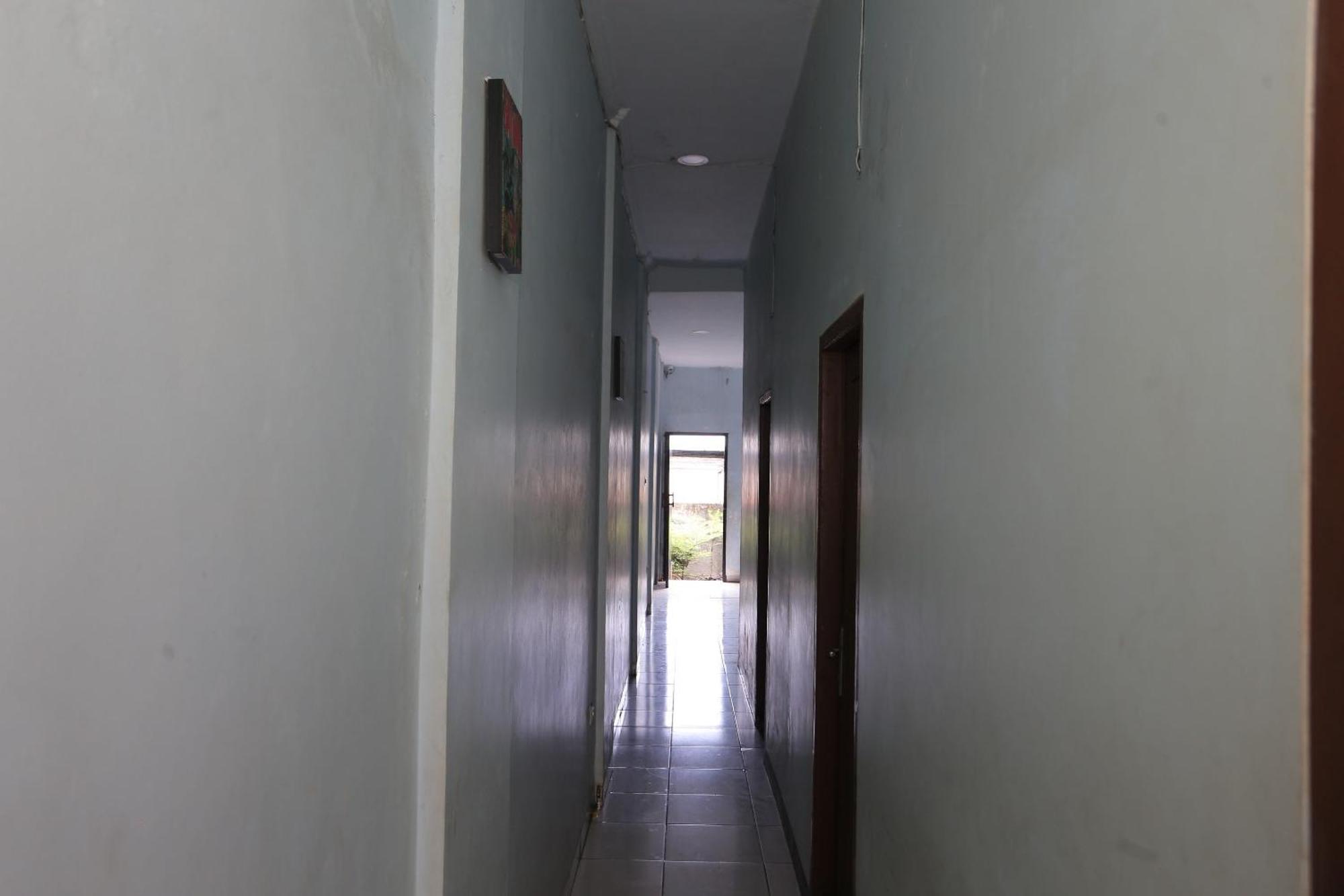 Oyo 93584 Rukotel South Tangerang ภายนอก รูปภาพ