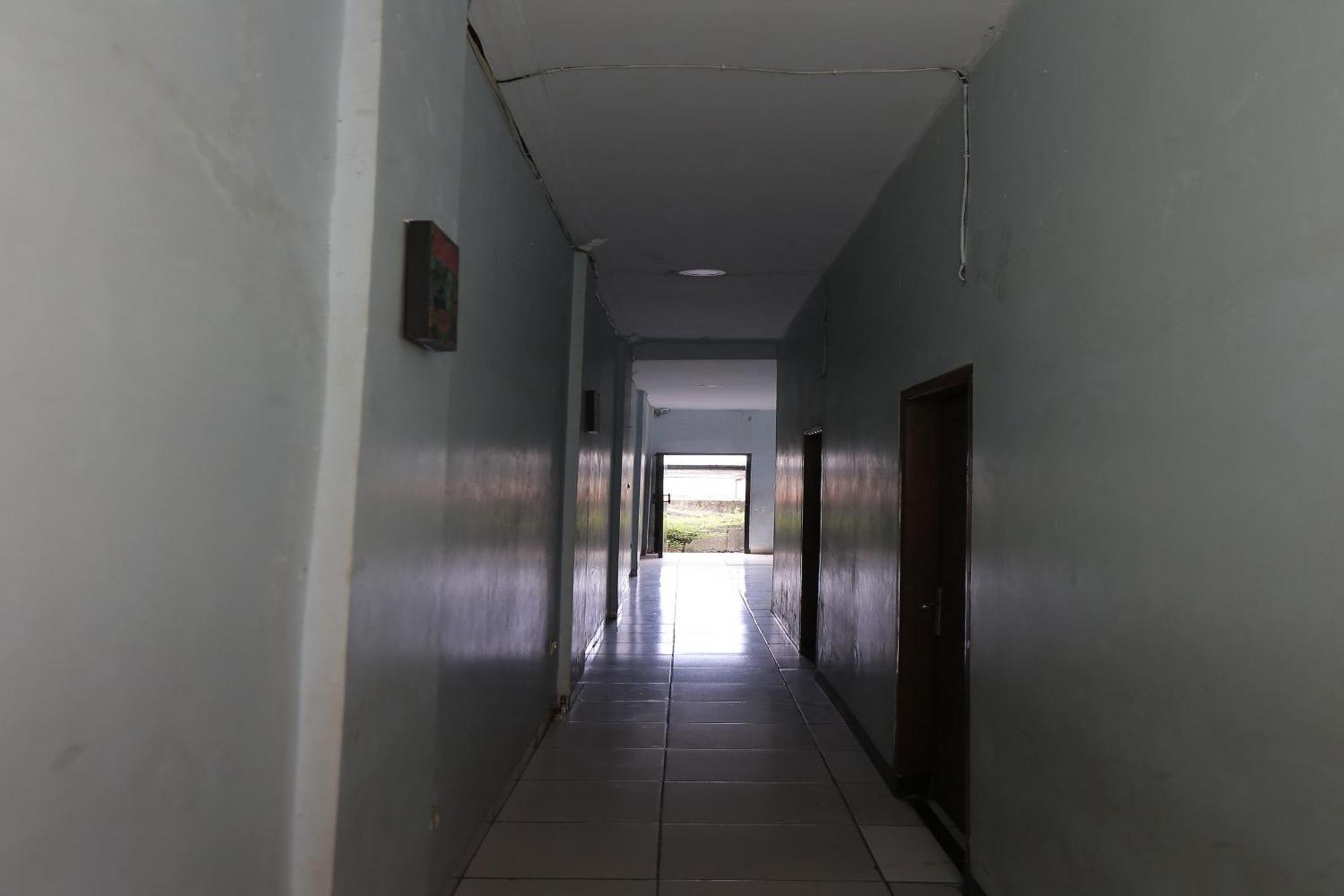 Oyo 93584 Rukotel South Tangerang ภายนอก รูปภาพ