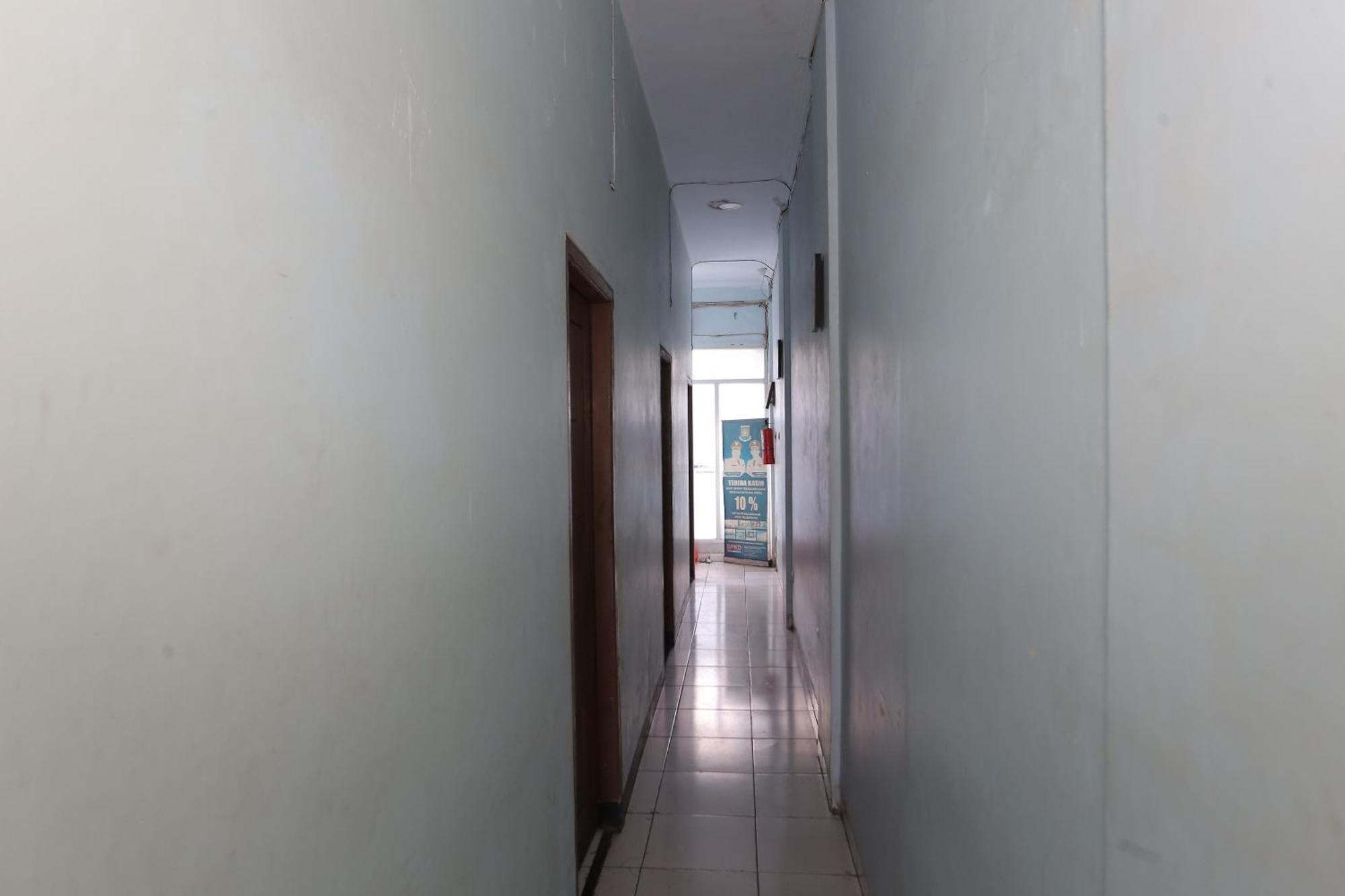 Oyo 93584 Rukotel South Tangerang ภายนอก รูปภาพ